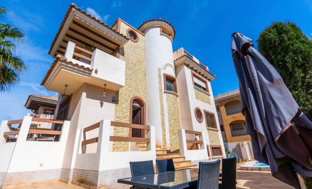 Revente - Detached Villa - Orihuela Costa - Villamartin