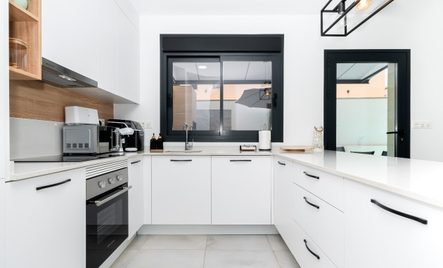 Herverkoop - Detached Villa - Los Montesinos - La Herrada