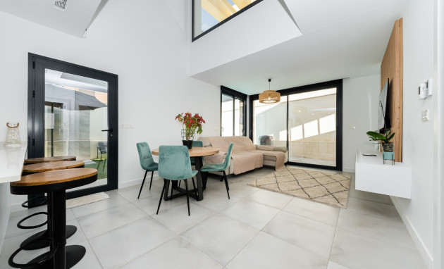 Herverkoop - Detached Villa - Los Montesinos - La Herrada