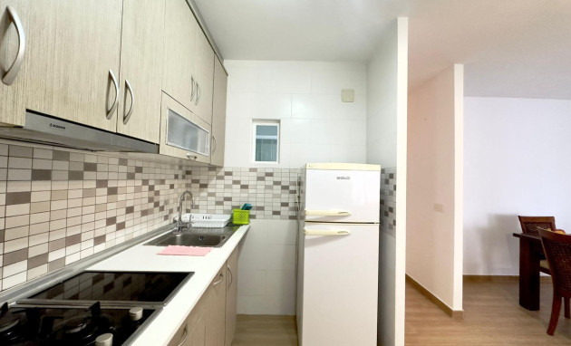 Herverkoop - Bungalow - Gelijkvloers - Torrevieja - Carrefour