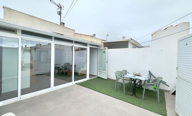 Herverkoop - Bungalow - Gelijkvloers - Torrevieja - Carrefour