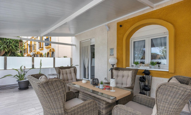 Herverkoop - Villa - Guardamar del Segura - Urbanizaciones