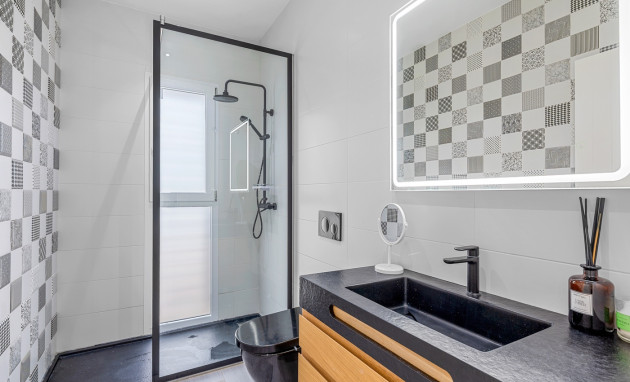 Herverkoop - Detached Villa - Algorfa - Lomas de La Juliana