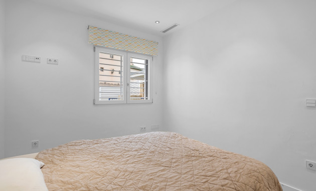 Herverkoop - Detached Villa - Algorfa - Lomas de La Juliana