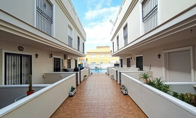 Herverkoop - Apartment - Formentera del Segura - Formentera - Village
