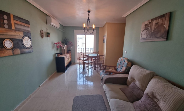 Herverkoop - Apartment - Torrevieja - Centro