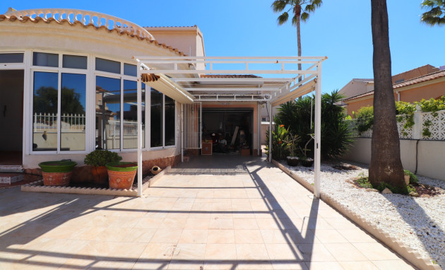 Herverkoop - Detached Villa - Ciudad Quesada - Atalayas