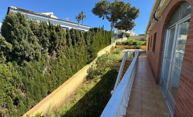 Resale - Villa - Torrevieja - Los balcones