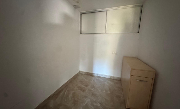 Resale - Villa - Torrevieja - Los balcones