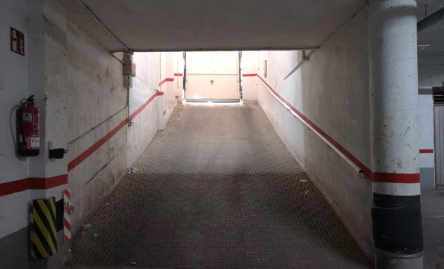 Herverkoop - Garage - Torrevieja - Playa de los locos