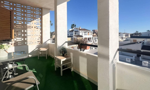 Herverkoop - Bungalow - Gelijkvloers - Torrevieja - Miramar - Torre del Moro