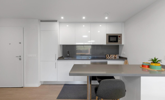 Herverkoop - Apartment - Orihuela Costa - Las Filipinas