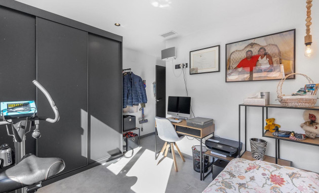 Herverkoop - Flat - Formentera del Segura - Pueblo 5