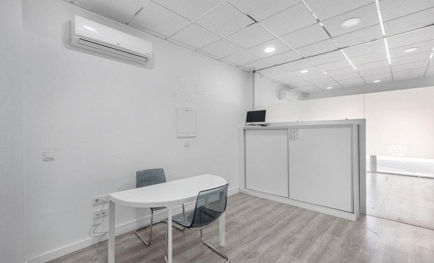 Herverkoop - Reclame - Torrevieja - La Mata pueblo