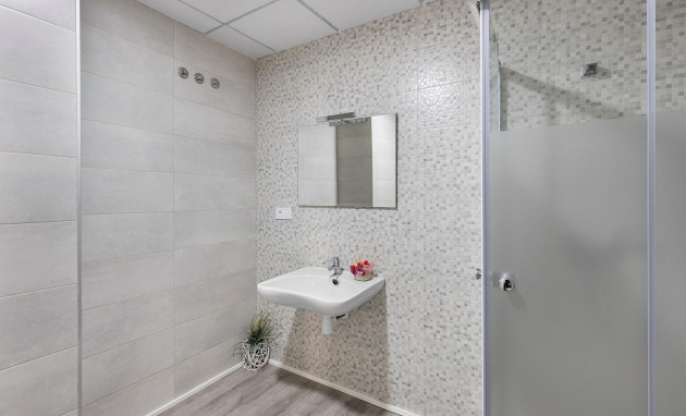 Herverkoop - Reclame - Torrevieja - La Mata pueblo