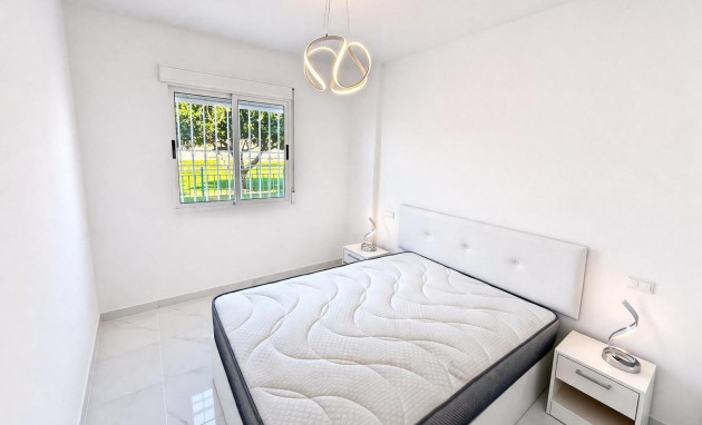 Revente - Apartment - Torrevieja - Parque de las Naciones