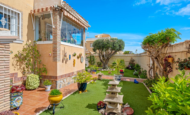 Herverkoop - Quad Villa - Ciudad Quesada - Doña Pepa