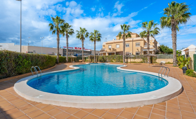 Herverkoop - Quad Villa - Ciudad Quesada - Doña Pepa