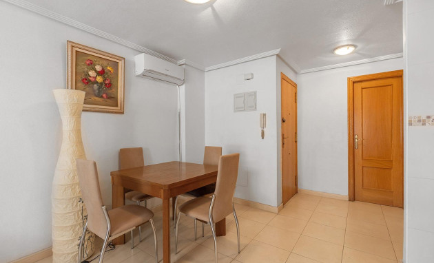 Herverkoop - Apartment - Torrevieja - Centro