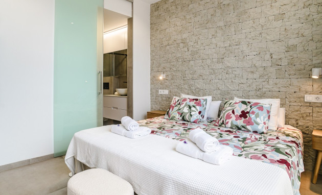 Reventa - Ático - LO PAGÁN