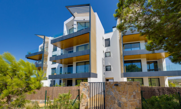 Resale - Apartment - Las Colinas Golf Resort