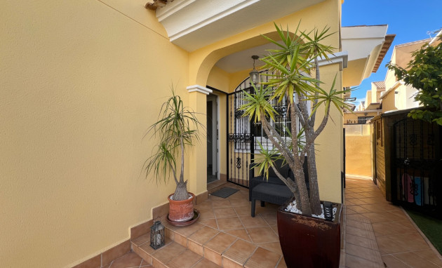 Herverkoop - Detached Villa - Orihuela Costa - Los Dolses