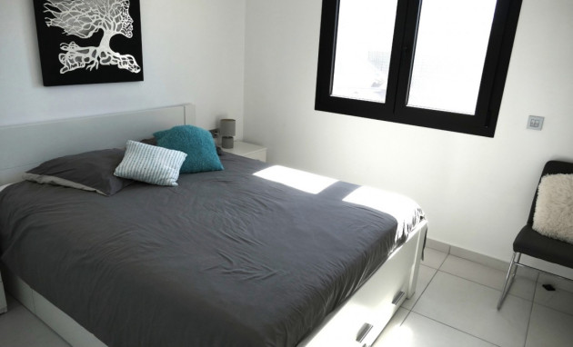 Herverkoop - Villa - Benijofar