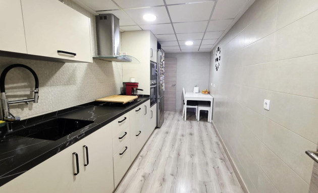Reventa - Apartment - Almoradi - Centro urbano 2