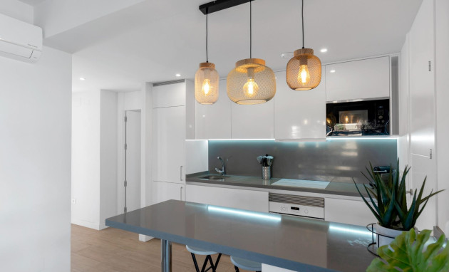 Herverkoop - Apartment - Orihuela Costa - Las Filipinas