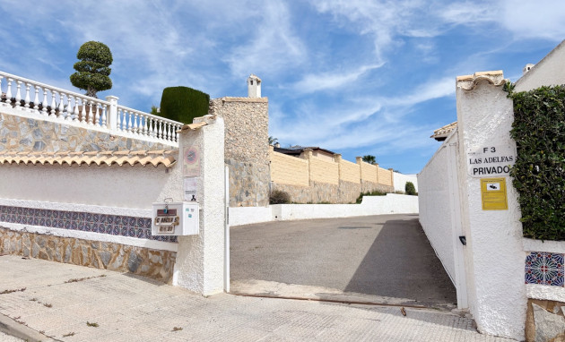 Herverkoop - Terraced house - Orihuela Costa - Cabo Roig