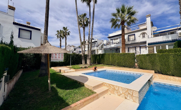 Herverkoop - Single Family Home - Orihuela - Villamartin