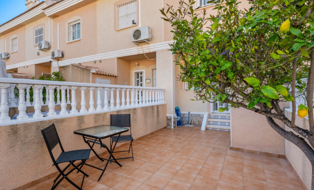 Herverkoop - Herenhuis - Ciudad Quesada - Doña Pepa