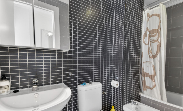 Herverkoop - Apartment - Guardamar - CENTRO