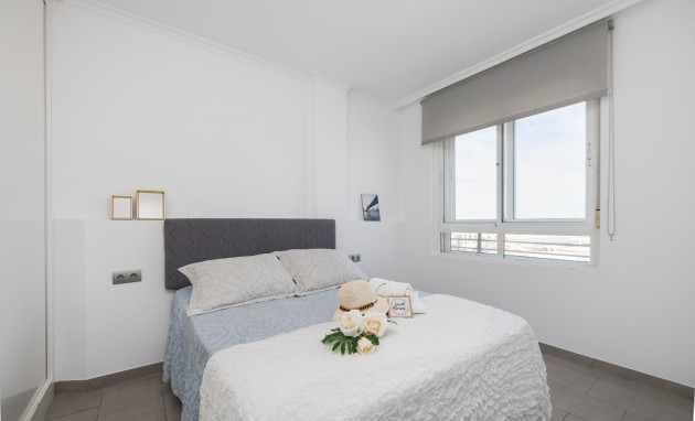 Herverkoop - Apartment - Torrevieja - Centro