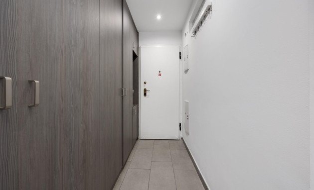 Herverkoop - Apartment - Torrevieja - Centro