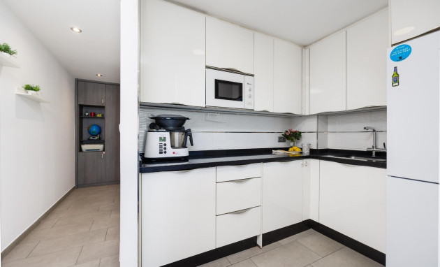 Herverkoop - Apartment - Torrevieja - Centro