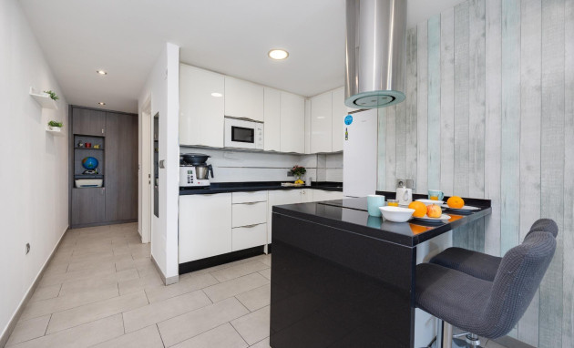 Herverkoop - Apartment - Torrevieja - Centro