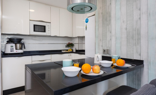 Herverkoop - Apartment - Torrevieja - Centro