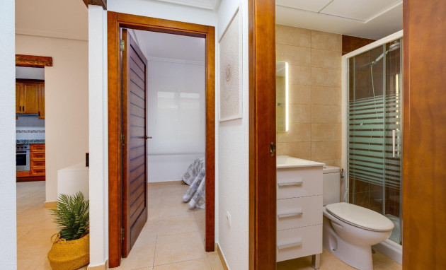 Herverkoop - Bungalow - Gelijkvloers - Torrevieja - Parque las naciones