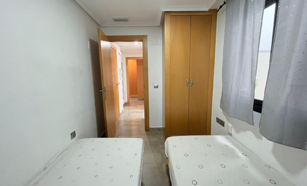 Herverkoop - Apartment - Torrevieja - La Mata pueblo