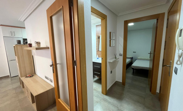 Herverkoop - Apartment - Torrevieja - La Mata pueblo