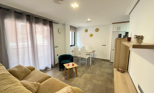 Herverkoop - Apartment - Torrevieja - La Mata pueblo