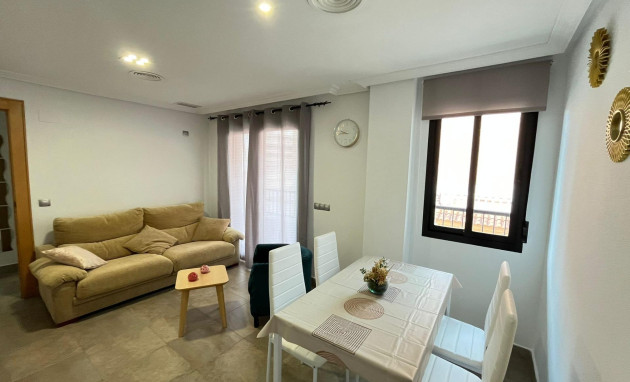 Herverkoop - Apartment - Torrevieja - La Mata pueblo