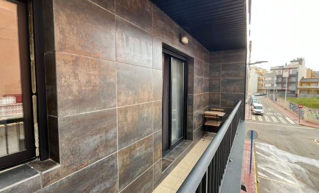 Herverkoop - Apartment - Torrevieja - La Mata pueblo