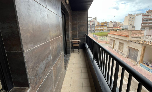 Herverkoop - Apartment - Torrevieja - La Mata pueblo