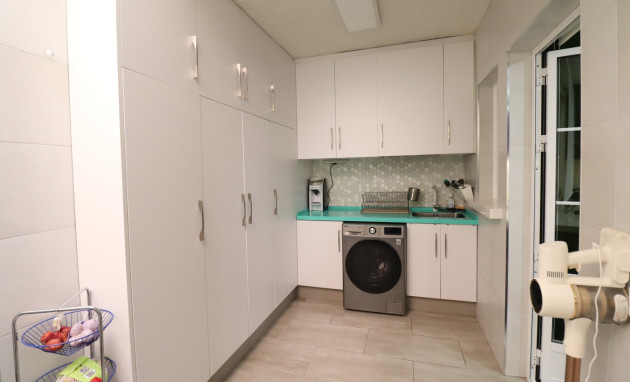 Revente - Maison de ville - Redovan - Redovan - Town