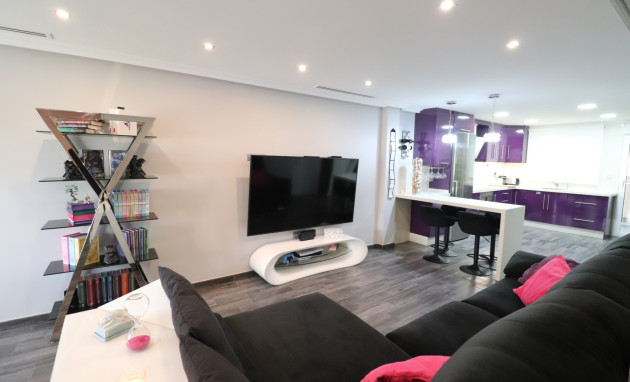 Revente - Maison de ville - Redovan - Redovan - Town