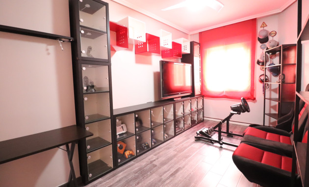 Revente - Maison de ville - Redovan - Redovan - Town