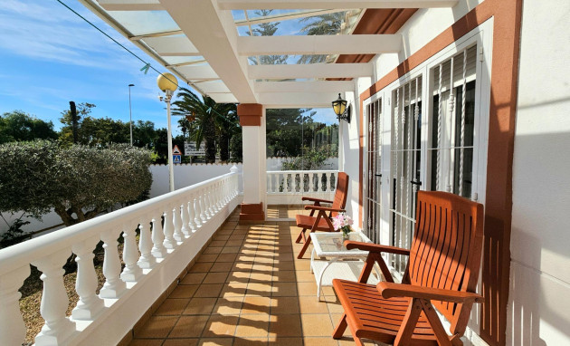 Revente - Villa - Orihuela Costa - Lomas de Campoamor-Las Ramblas