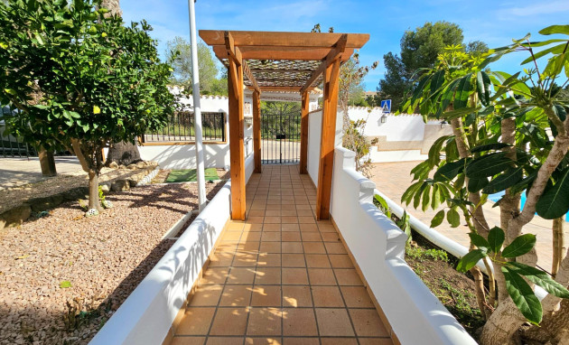 Revente - Villa - Orihuela Costa - Lomas de Campoamor-Las Ramblas